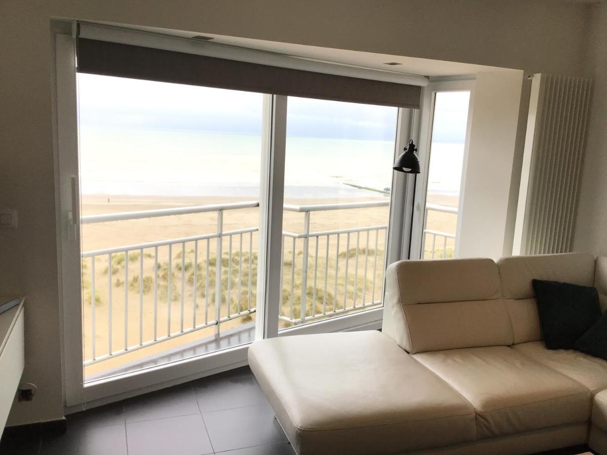 Marjolaine Zeezicht - Nieuwpoort-Bad Met Gratis Garagebox Apartment Bagian luar foto