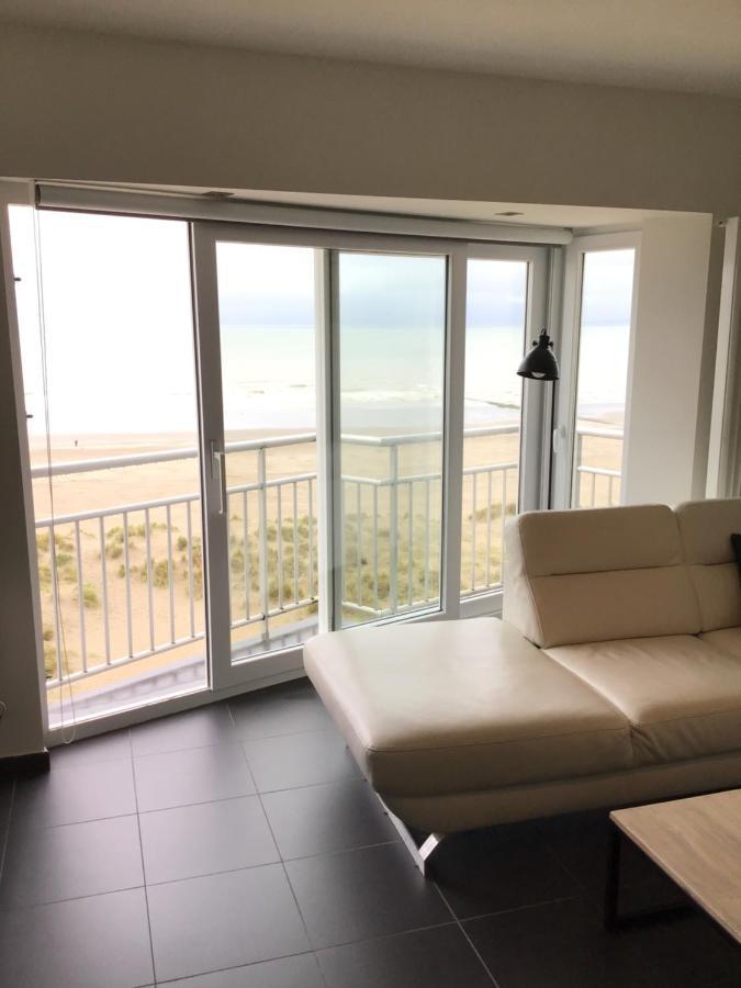 Marjolaine Zeezicht - Nieuwpoort-Bad Met Gratis Garagebox Apartment Bagian luar foto