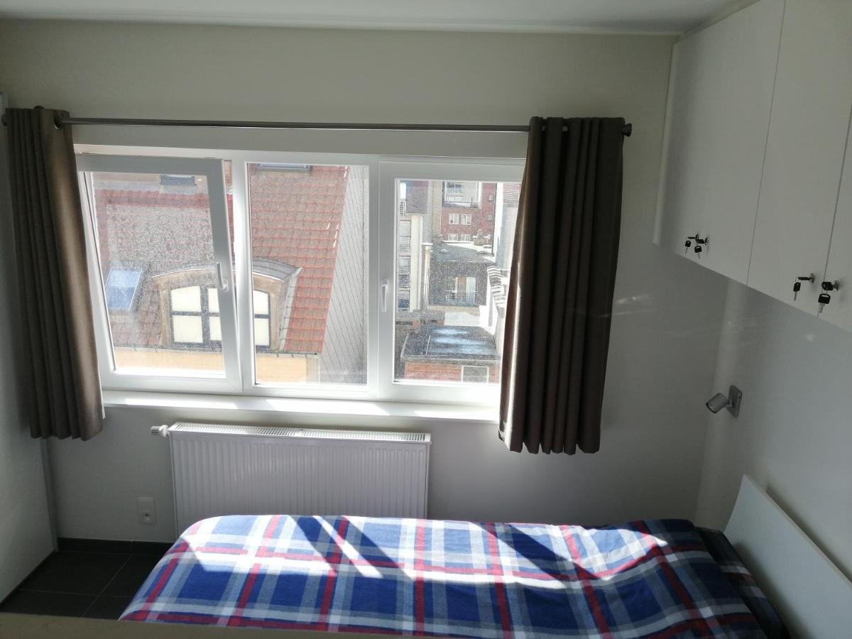 Marjolaine Zeezicht - Nieuwpoort-Bad Met Gratis Garagebox Apartment Bagian luar foto