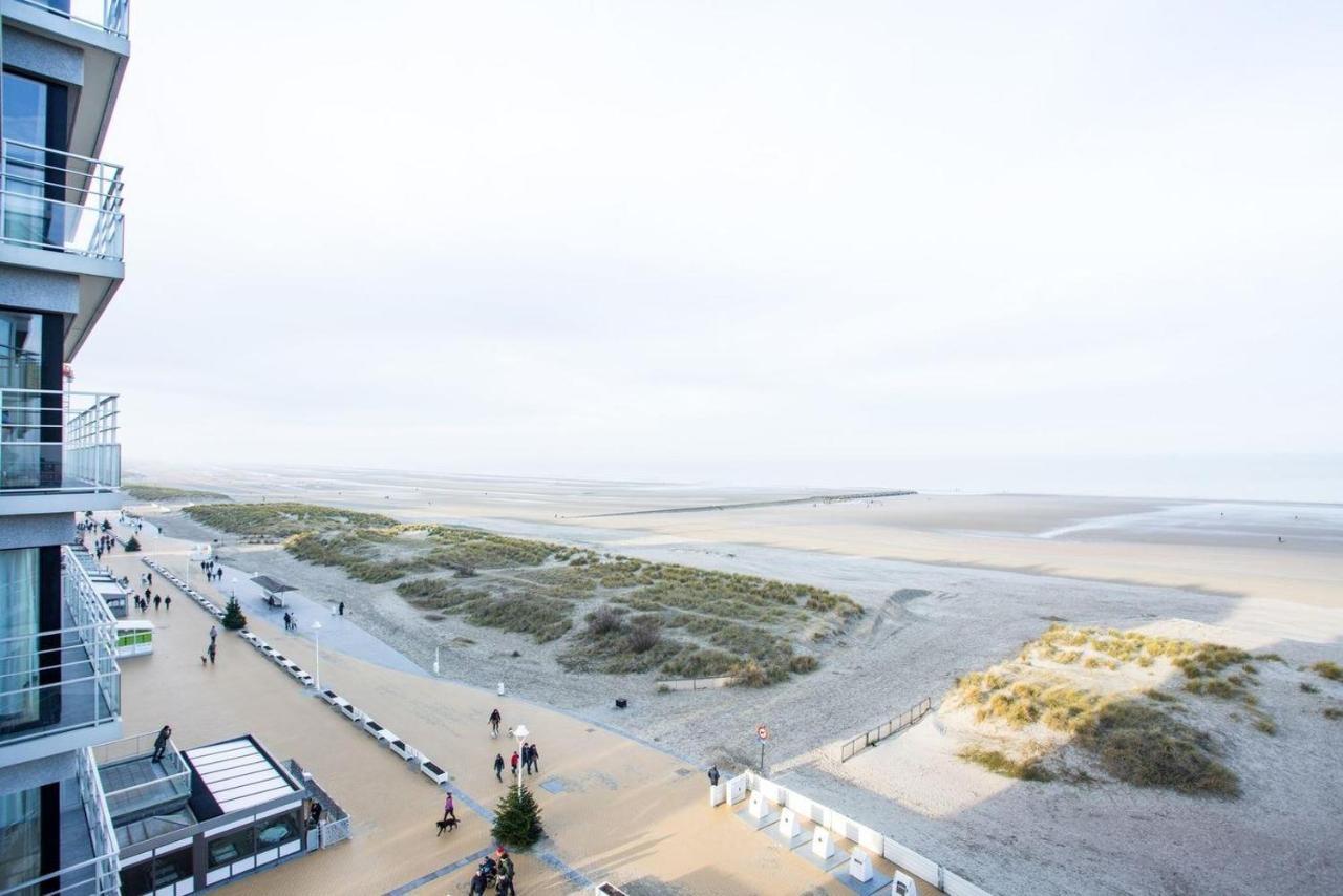 Marjolaine Zeezicht - Nieuwpoort-Bad Met Gratis Garagebox Apartment Bagian luar foto